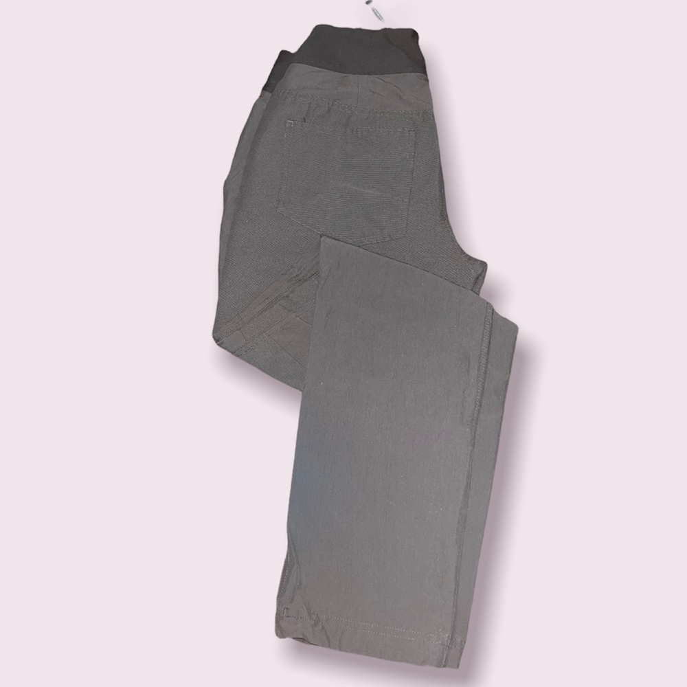 REI Women's size 6 hiking/outdoor pants, green-gray